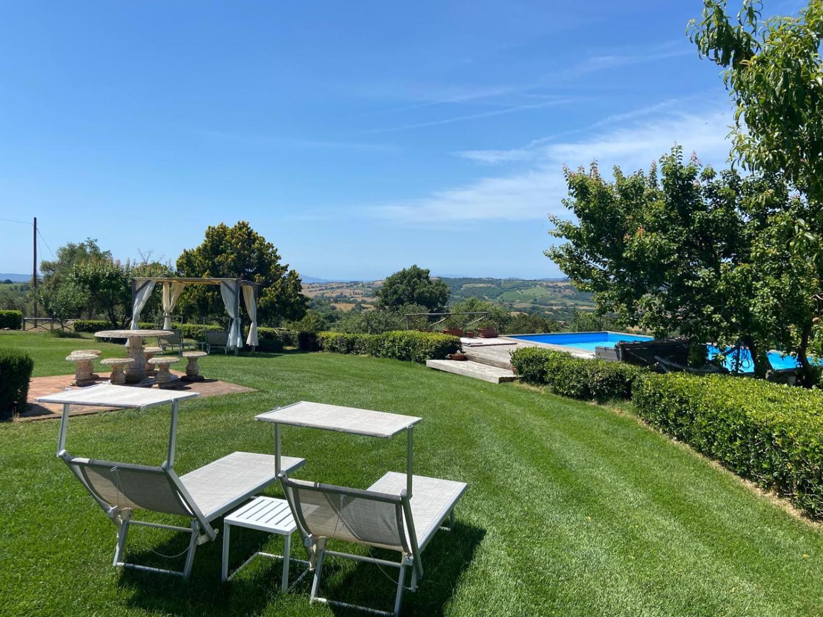 Tenuta Le Mandorlaie, Agriturismo In Scansano Kültér fotó